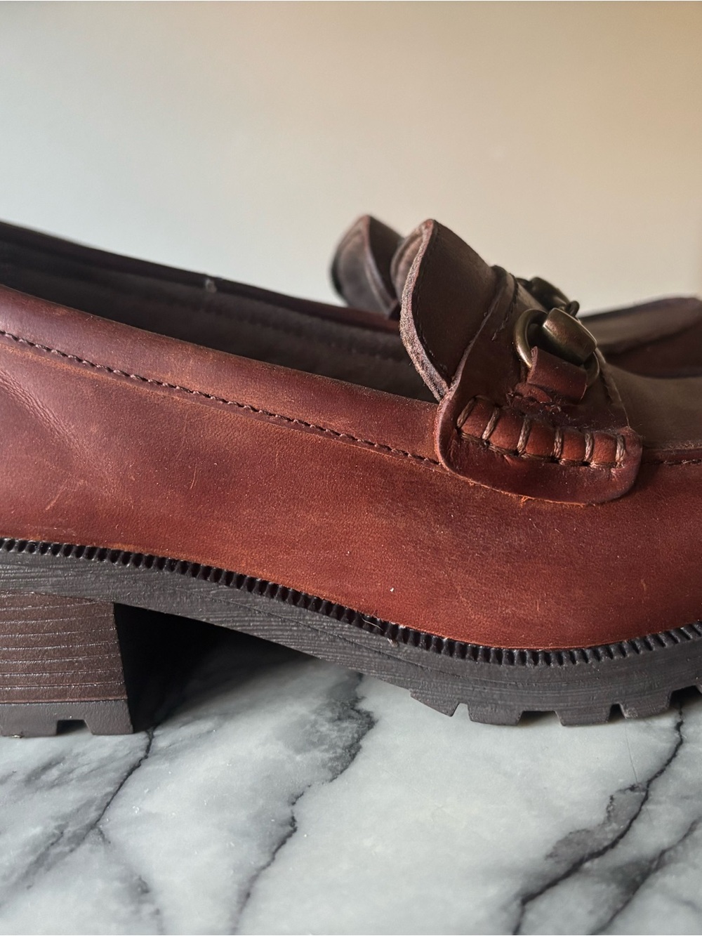 Eastland Women’s Brown/Burgundy Leather Loafers GWEN Size 9 NWOT - Picture 6 of 8